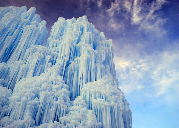 midway ice castles