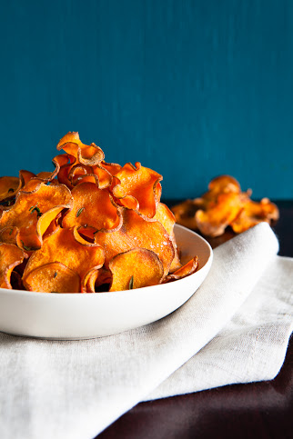 Sweet Potato Baked Chips / blog.jchongstudio.com