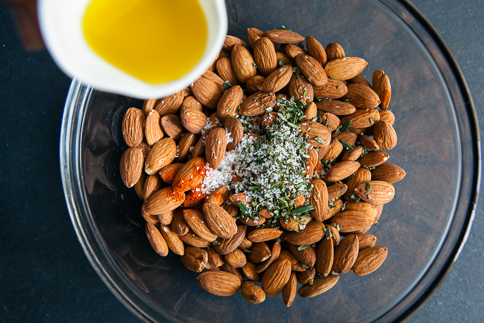 Roasted Rosemary Almonds / See and Savour 