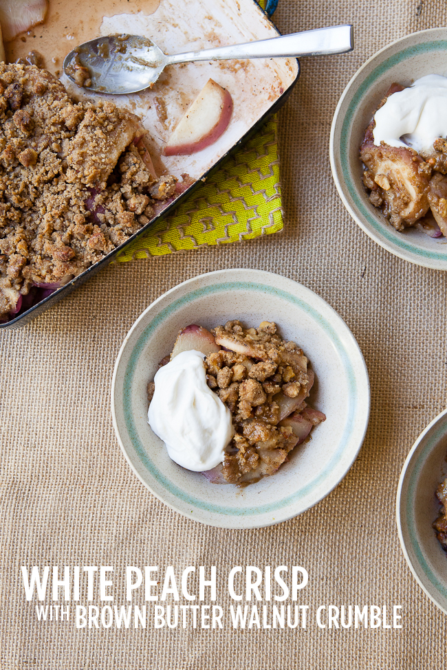 White Peach Crisp with Brown Butter Walnut Crumble / blog.jchongstudio.com