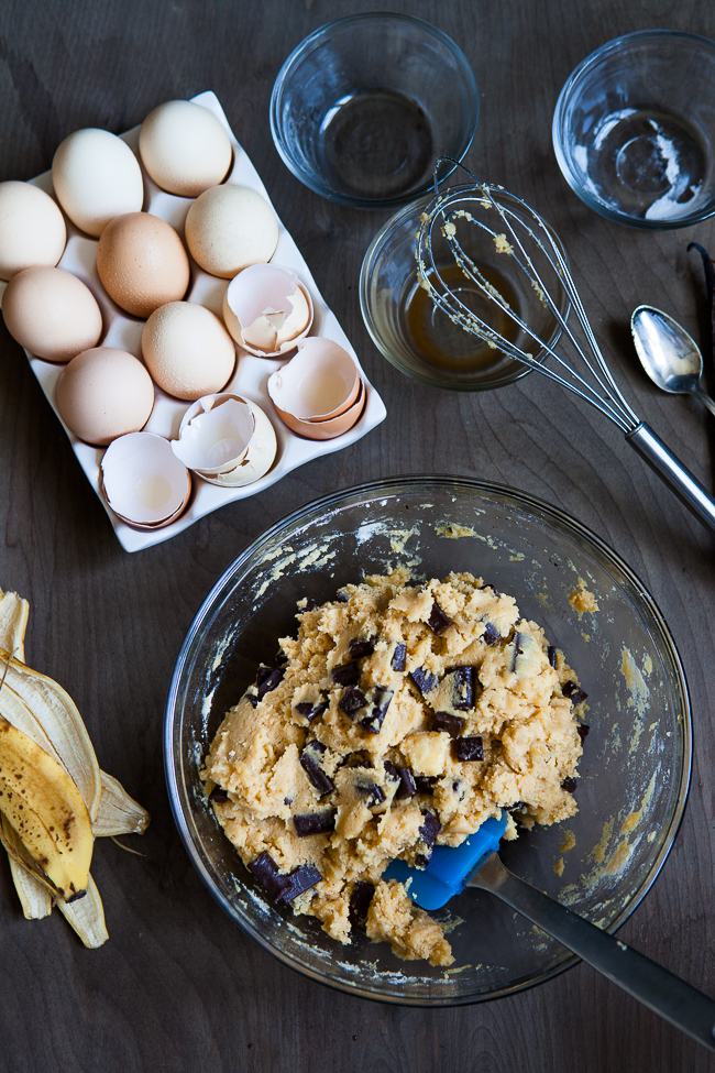 Coconut Banana Chocolate Chip Cookie / blog.jchongstudio.com