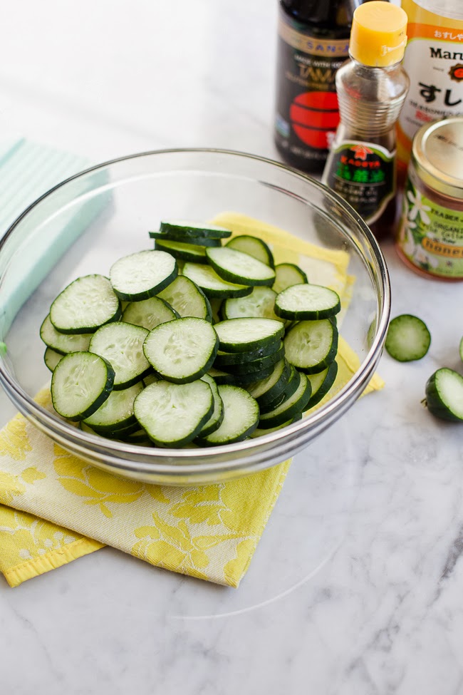  Asian Cucumber Salad / blog.jchongstudio.com