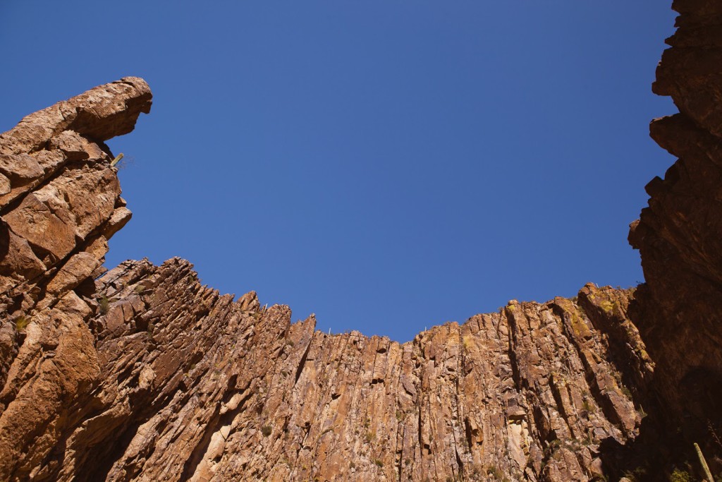 Superstition Mountains w/REI / blog.jchongstudio.com