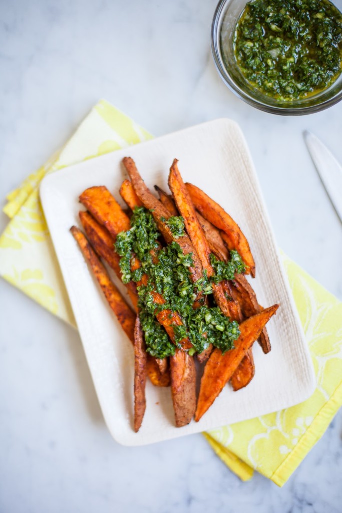 Sweet Potatoes with Chimichurri / blog.jchongstudio.com