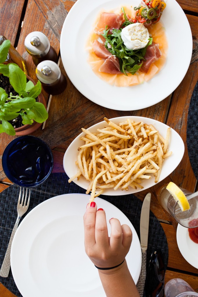 Periwinkle Truffle Fries . Grand Cayman / blog.jchongstudio.com