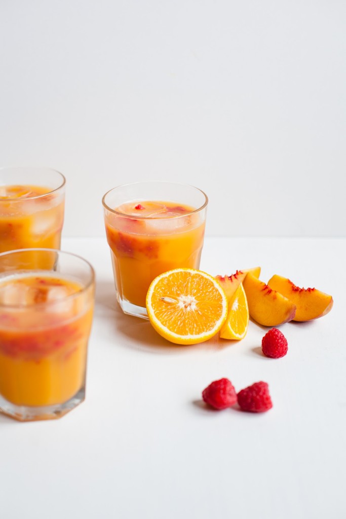 Morning Sunrise – Orange, Peach and Raspberry Juice / See and Savour