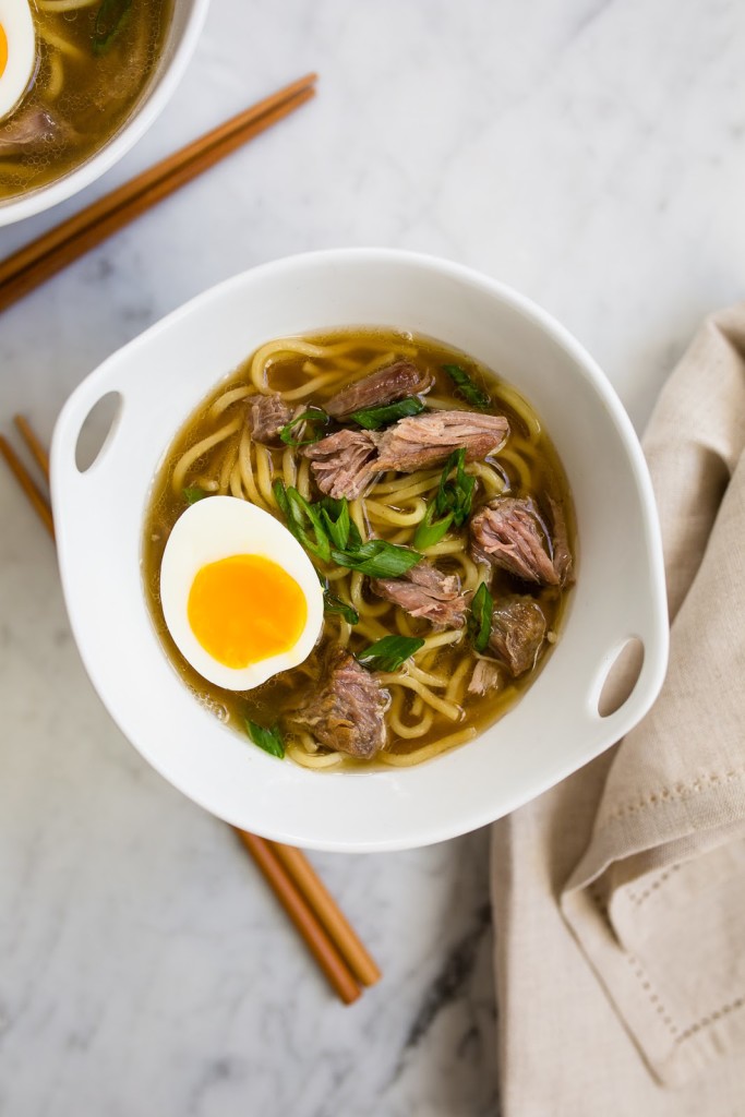 Slow Cooker Pork Ramen / 