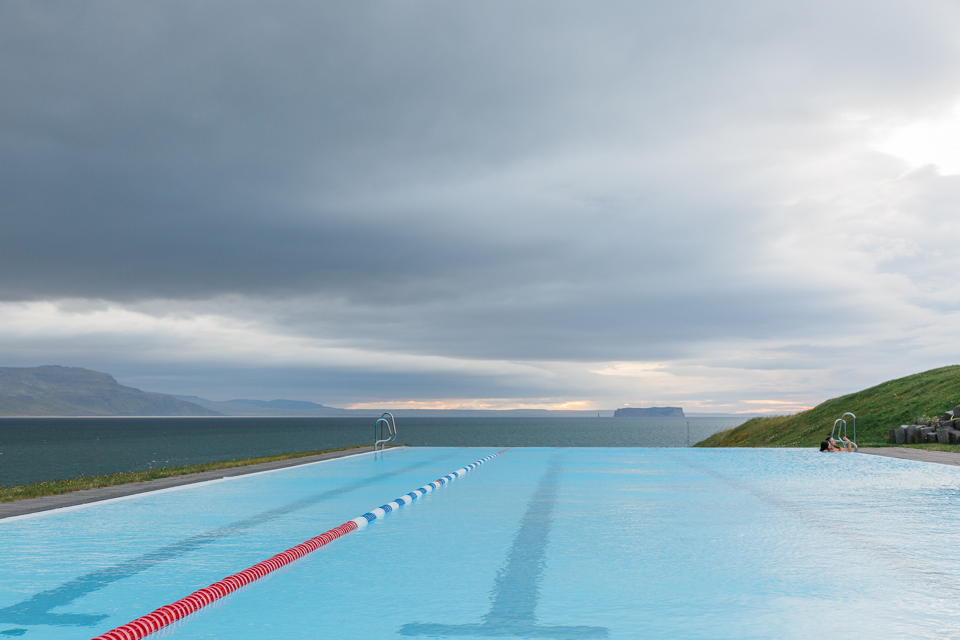 Hofsos Swimming Pool - Iceland Road Trip / See and Savour