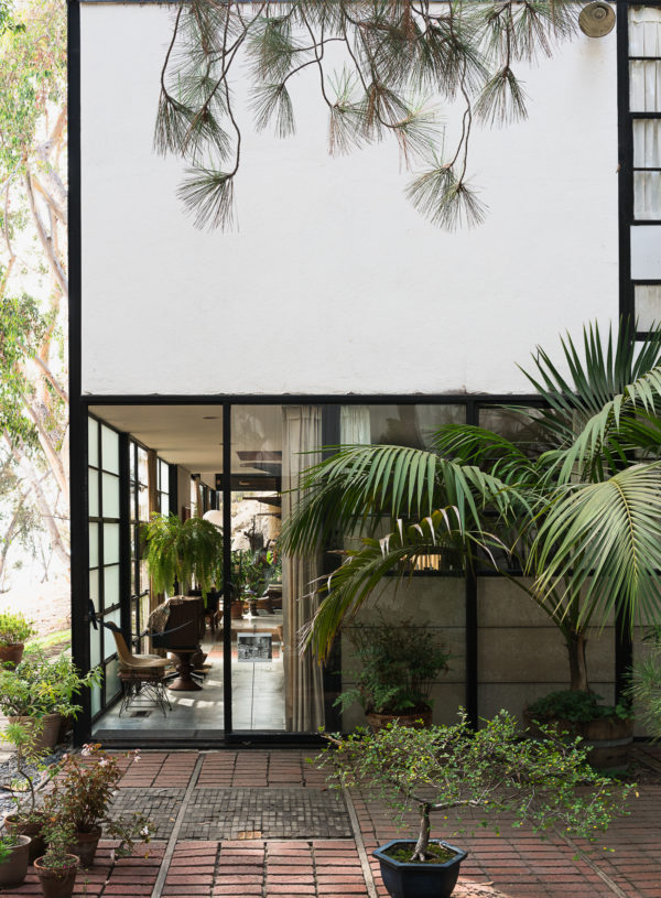 Visiting the Eames House // Case Study House #8