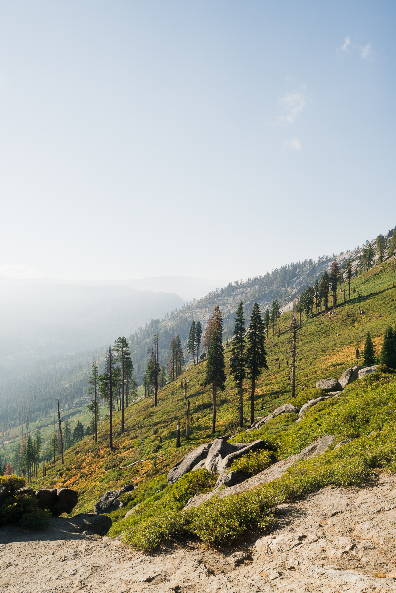 Glacier Point Sunrise in Yosemite National Park / See and Savour