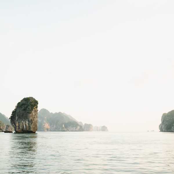 Travelogue: Ha Long Bay / See and Savour