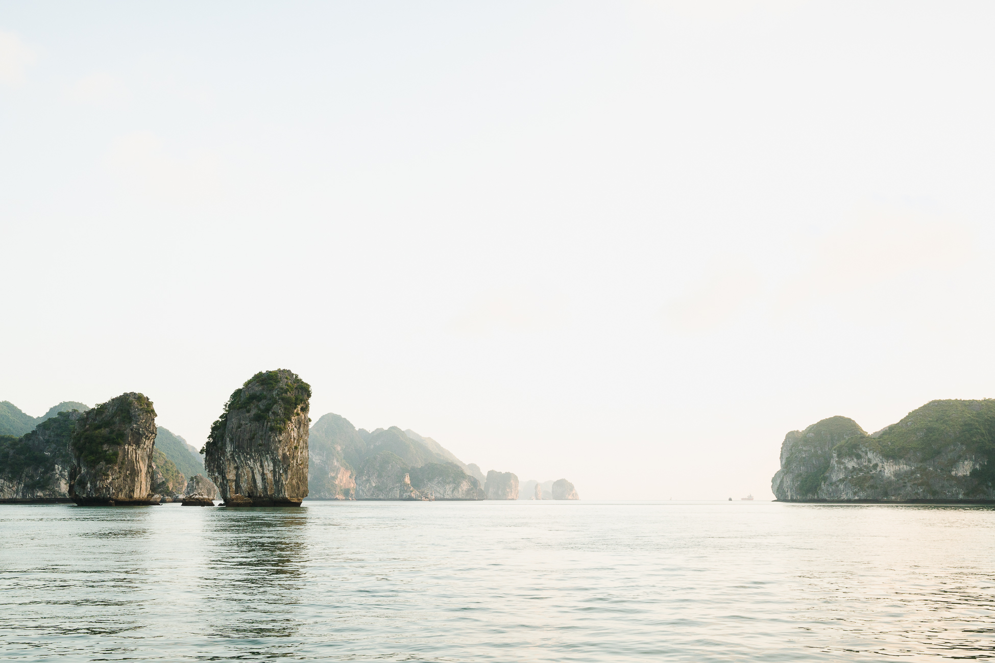 Travelogue: Ha Long Bay / See and Savour