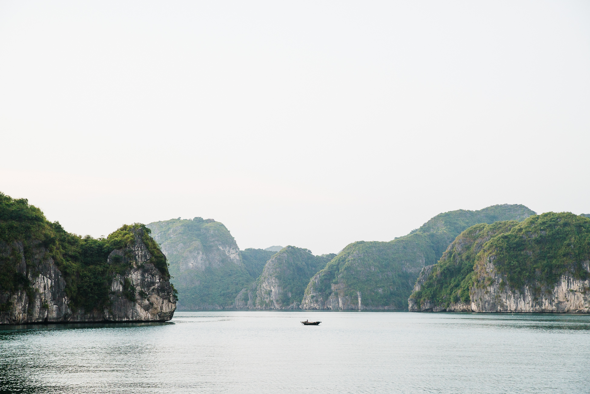 Travelogue: Ha Long Bay / See and Savour