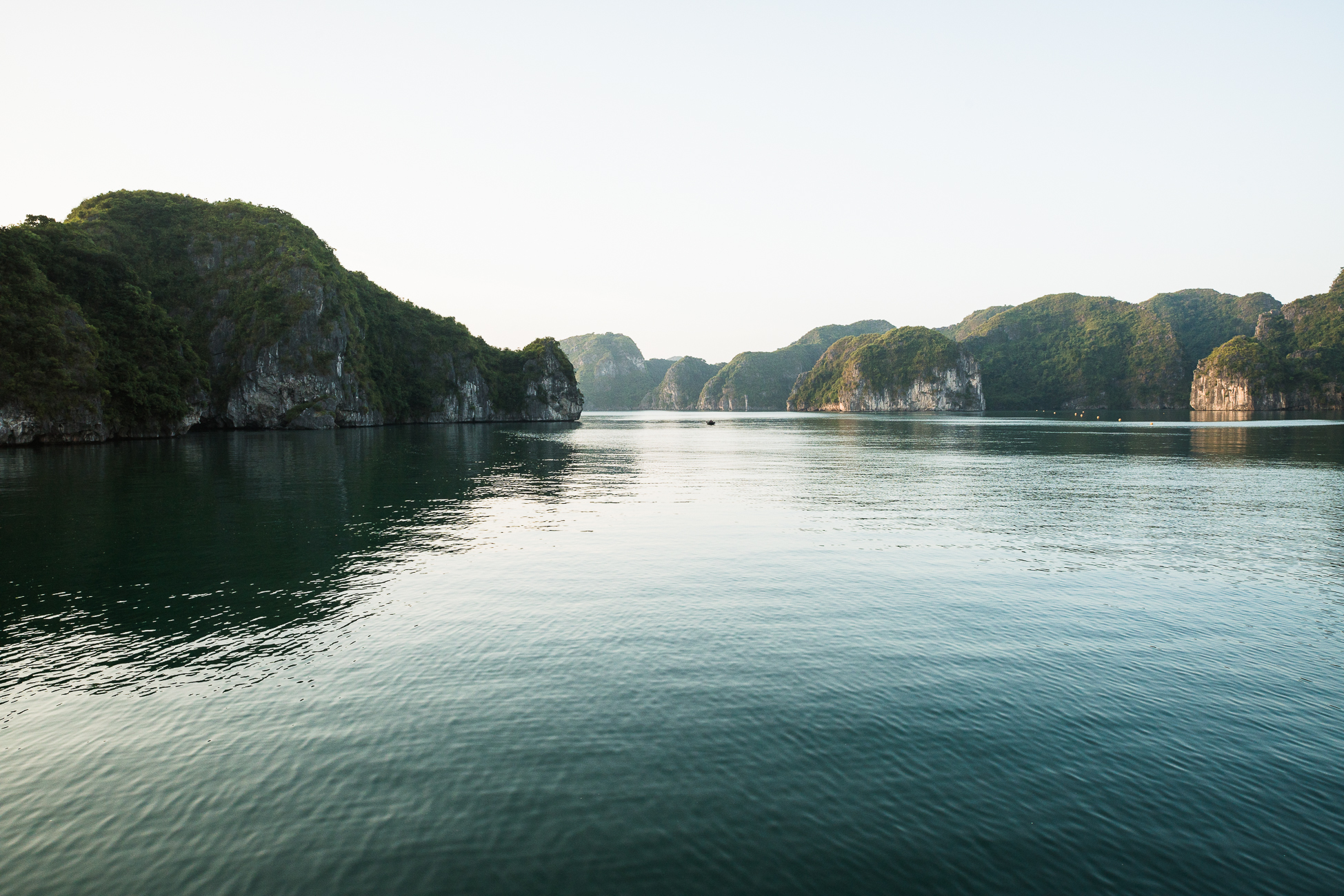 Travelogue: Ha Long Bay / See and Savour