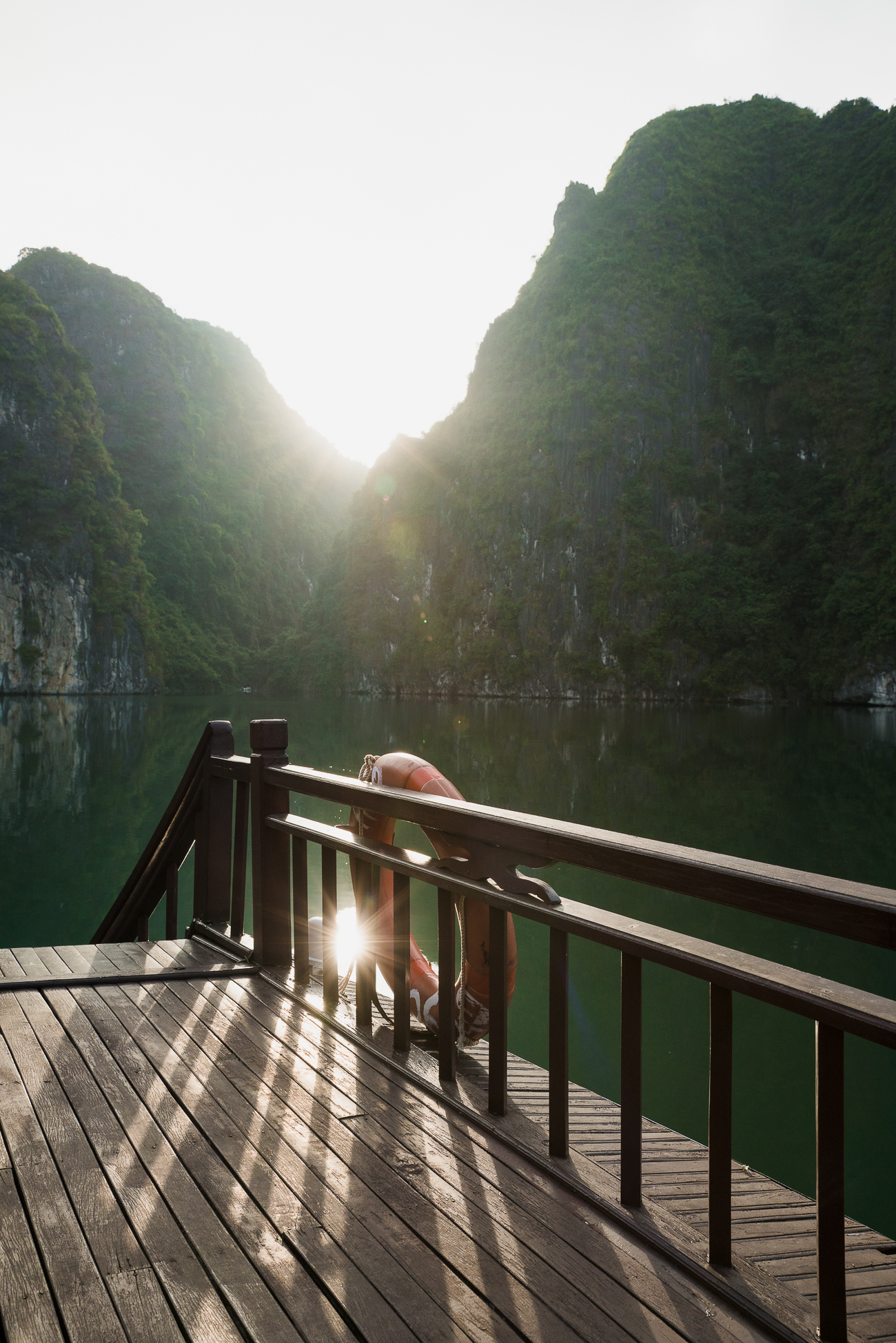 Travelogue: Ha Long Bay / See and Savour