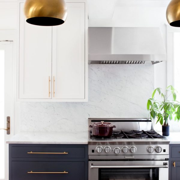 Kitchen Design by elizabeth lawson design / via See and Savour