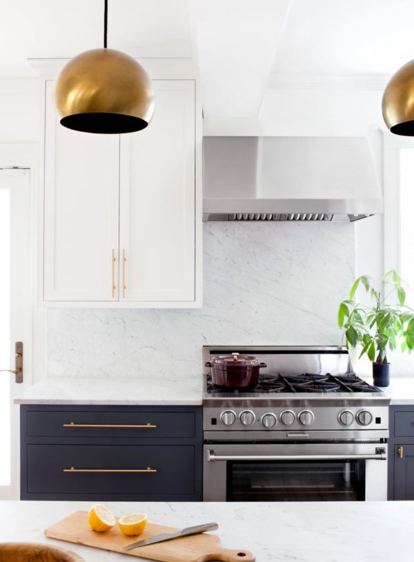 Kitchen Design by elizabeth lawson design / via See and Savour